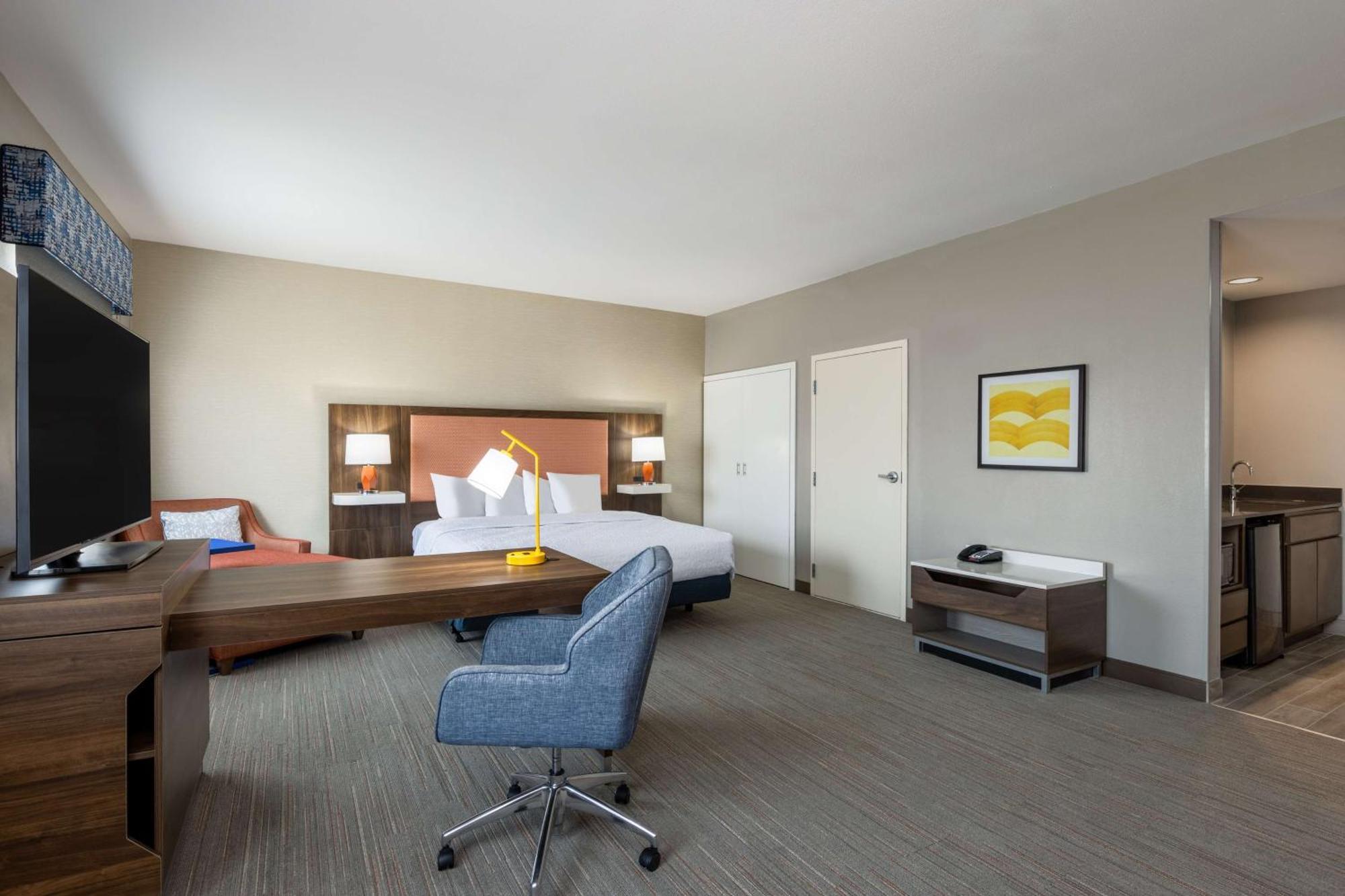 Hampton Inn & Suites Woodward Bagian luar foto