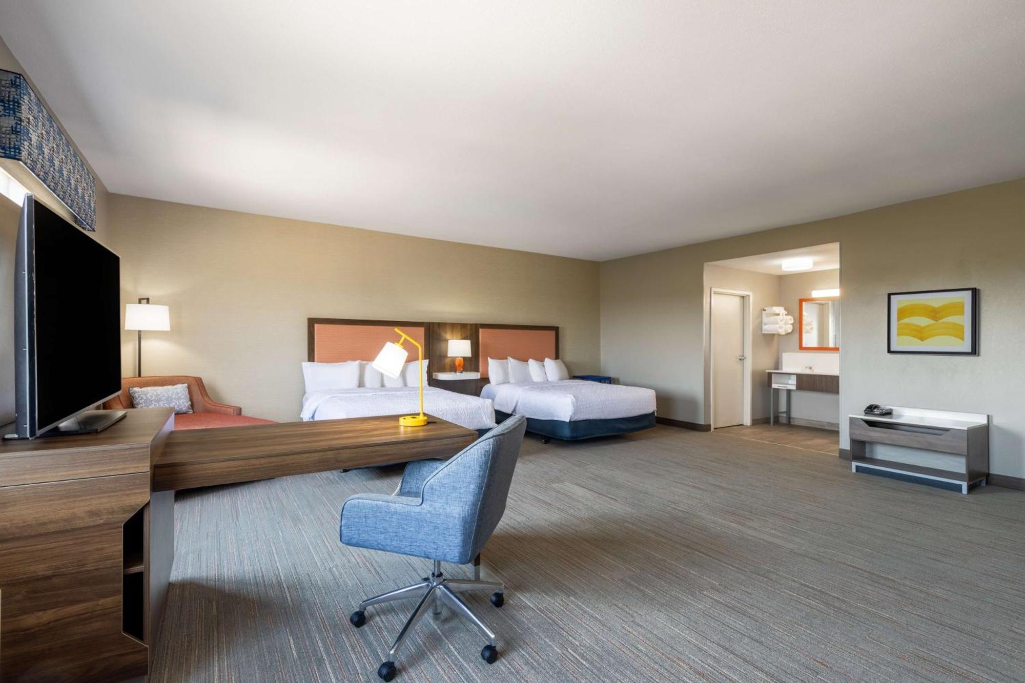 Hampton Inn & Suites Woodward Bagian luar foto
