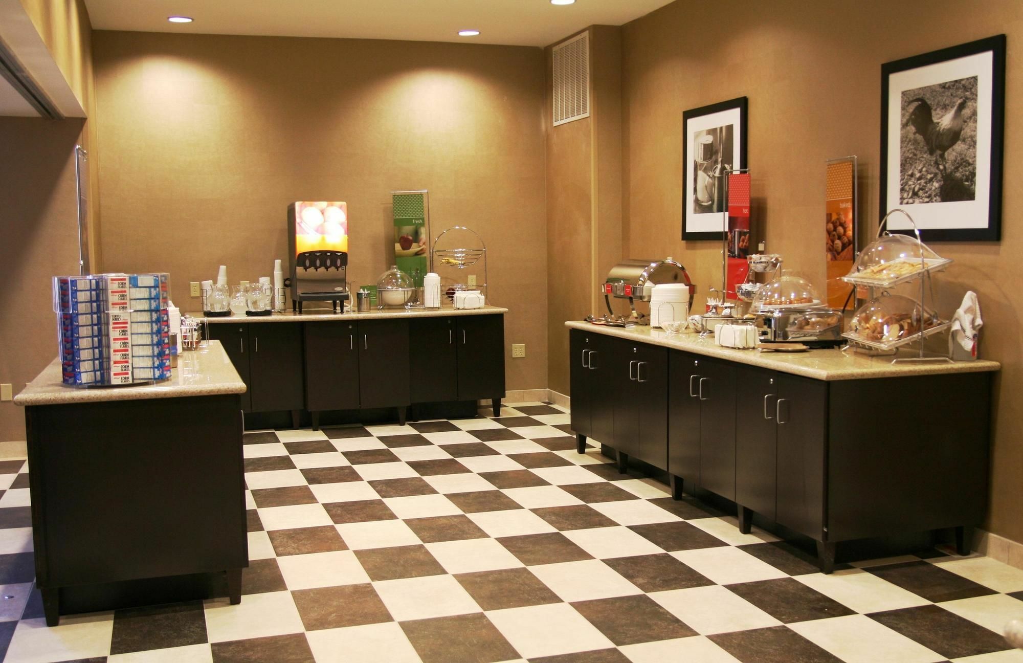 Hampton Inn & Suites Woodward Bagian luar foto